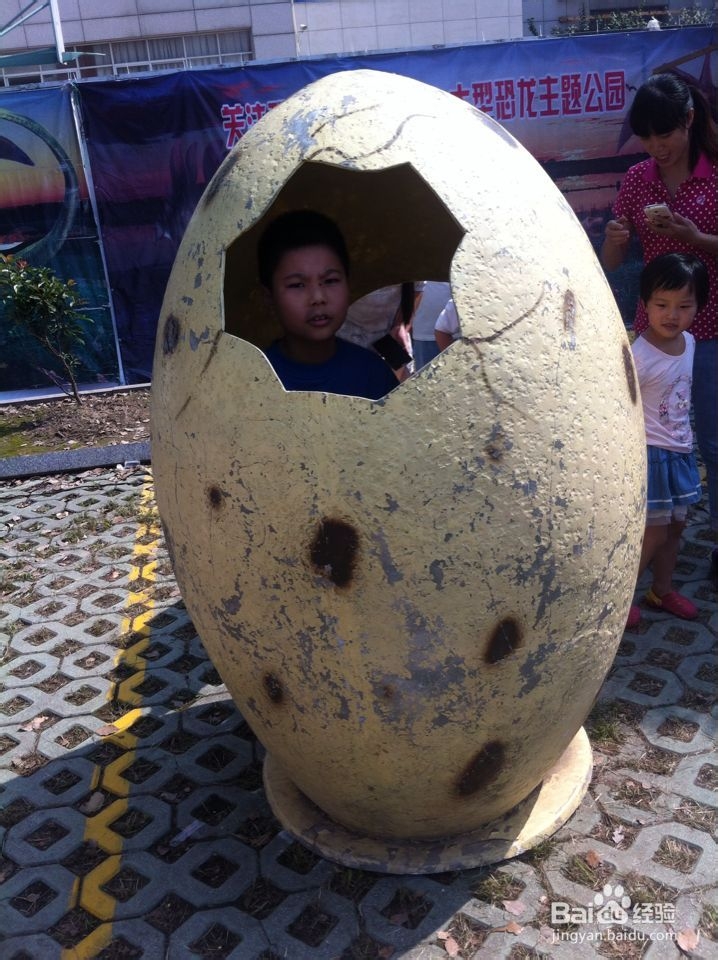 宝宝何时需要拥抱