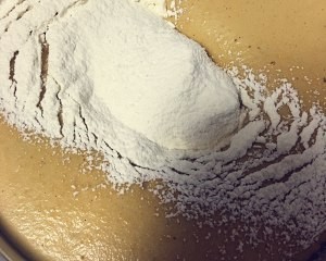 在家也能制作的金丝枣糕