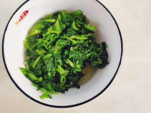 低脂菠菜鸡蛋饼的做法