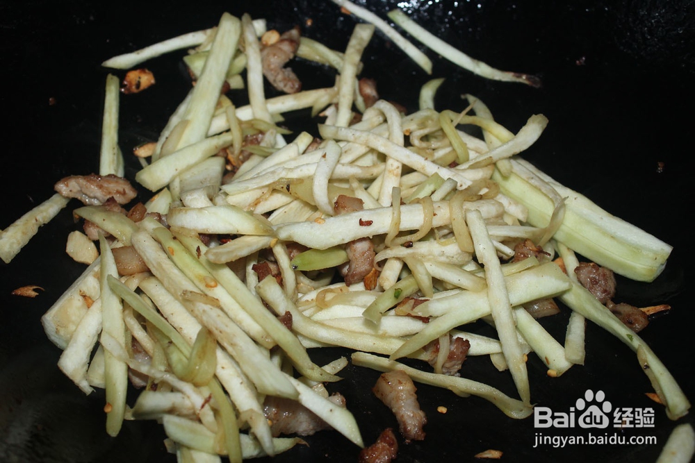 茄子的做法——美味的肉丁茄条