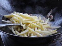 三丝炒肉的做法