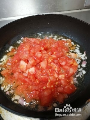 在家如何做味道超级好吃的番茄炒意大利面