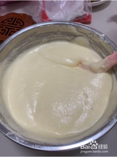 美味的原味蛋糕卷