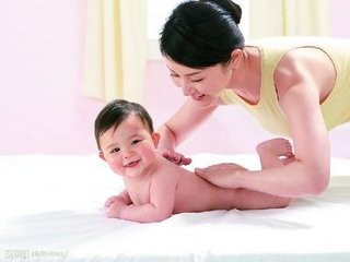 宝宝撕纸时应该注意那些方面