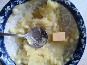 芝士黑椒土豆泥的做法