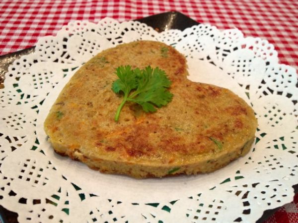 胡萝卜香菜豆渣饼