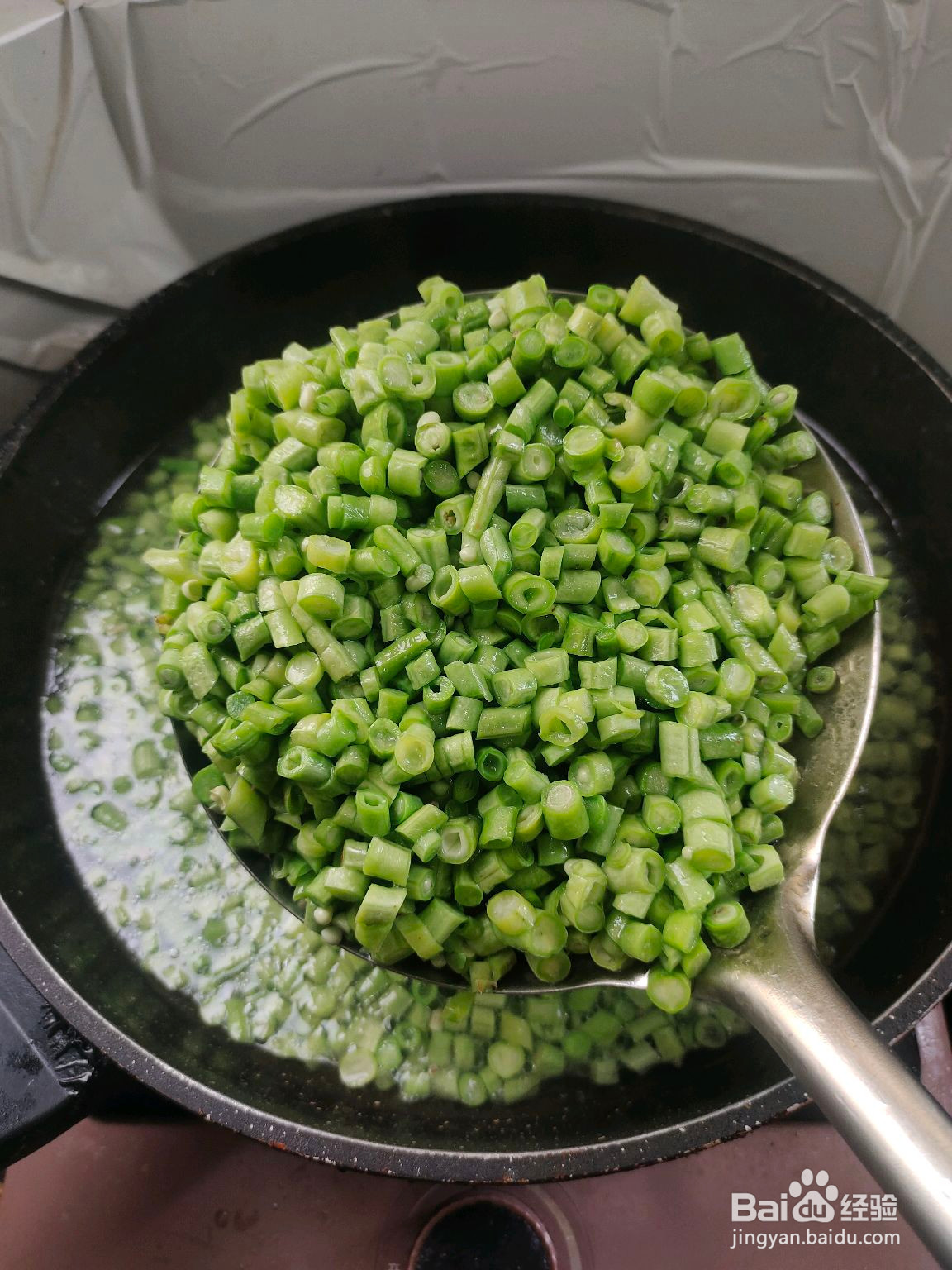 豇豆炒肉沫的做法