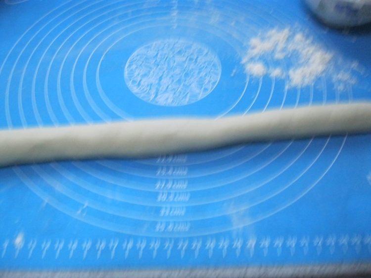 逢年过节,不能不用到的猪肉白萝卜水饺的做法