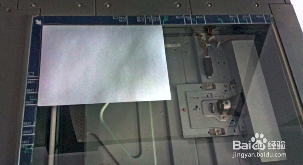 三种方法介绍如何是用打印机将身份证复印到一页