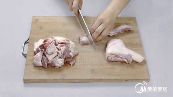 红柳枝烤羊肉串