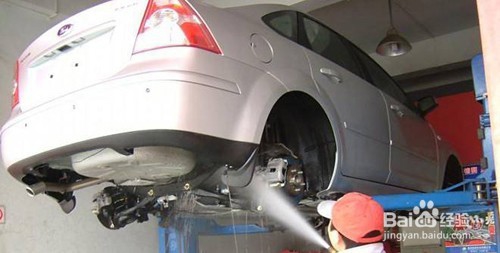 新手司机养护常识，洗车有哪些注意事项？