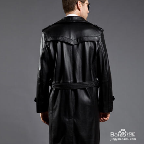 皮衣为什么要大一码