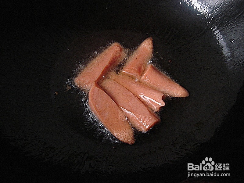 煎蛋火腿肠手抓饼