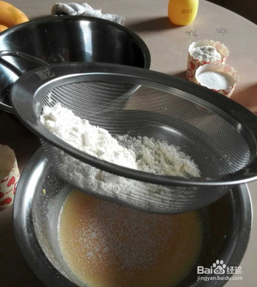 如何制作生日蛋糕