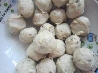 开味提神的糖醋香菇丸