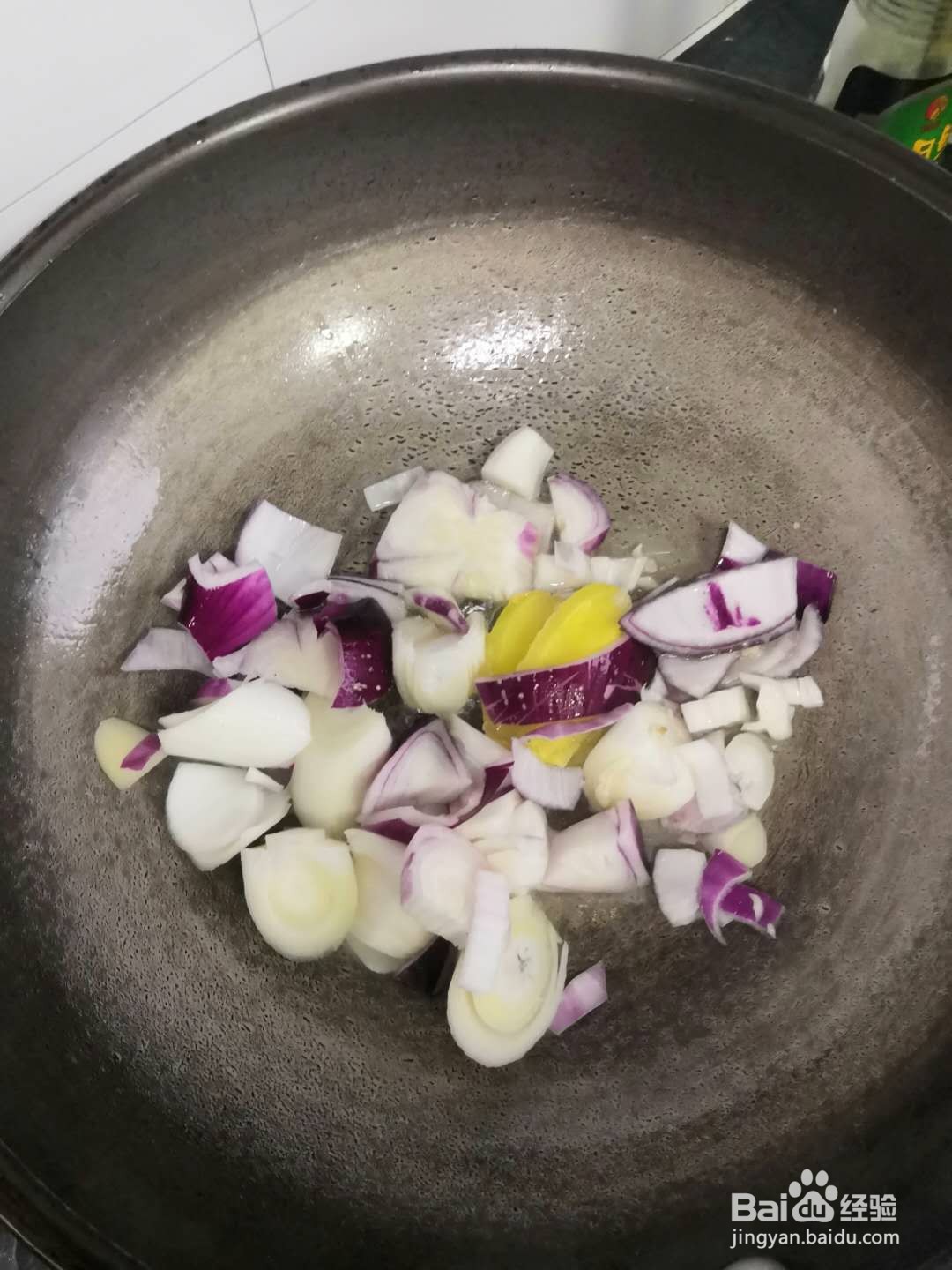 如何做葱姜酱炒鱿鱼