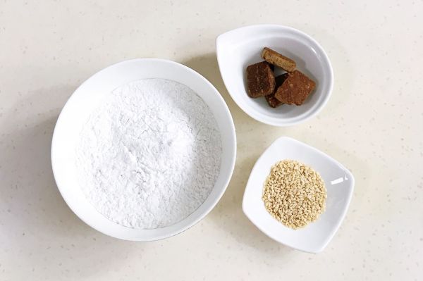 红糖糯米小圆子