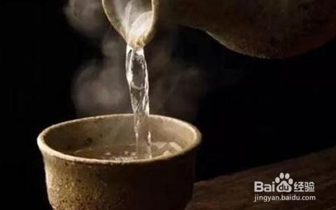 天人十二载知识：怎样快速识别劣质酒