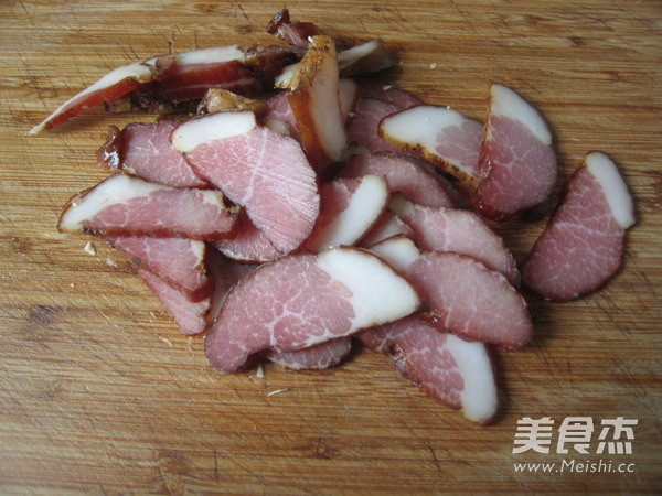 江南春季最经典的小炒--春笋香腊肉