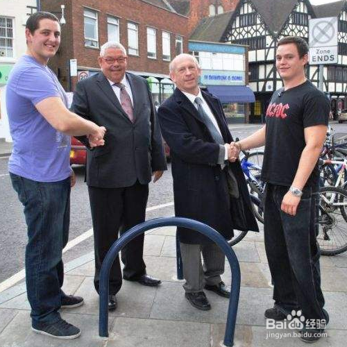 领导夸奖怎么谦虚回答