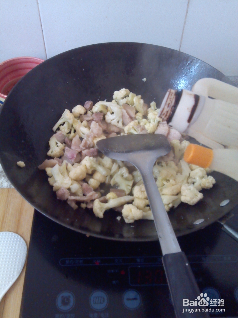 如何做好菜花炒肉