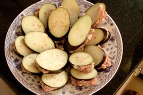 炸茄盒的制作过程