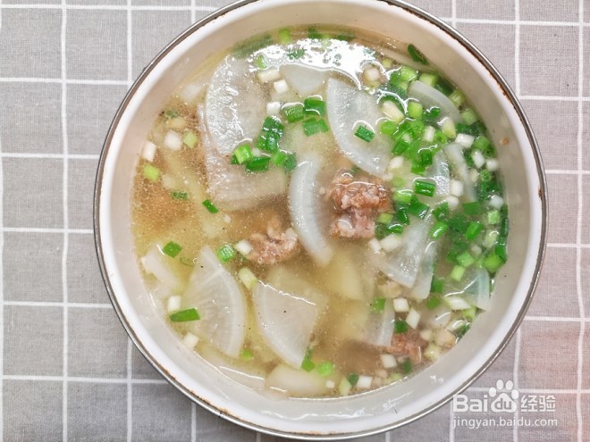 很好吃的萝卜肉汤