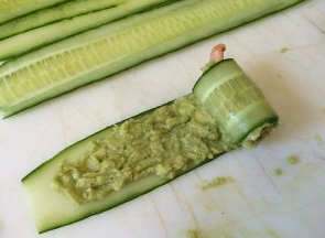 黄瓜牛油果酱卷虾