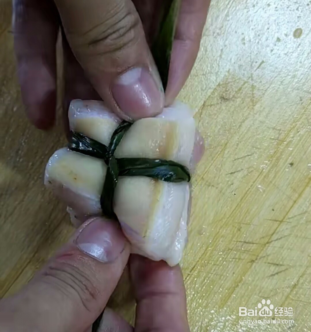 粽香五花肉的做法