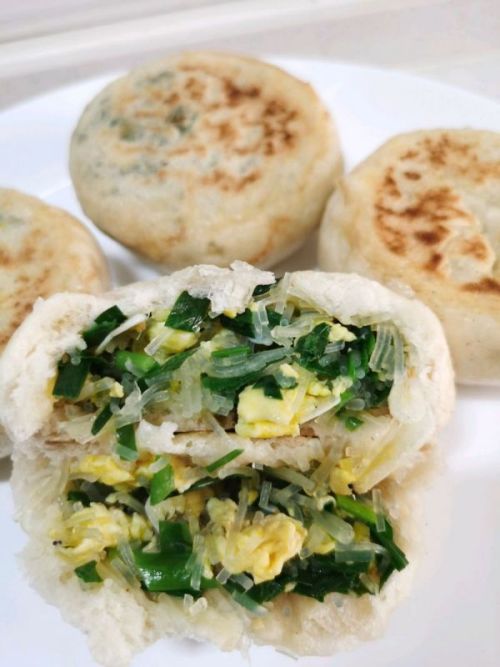 韭菜鸡蛋水煎包