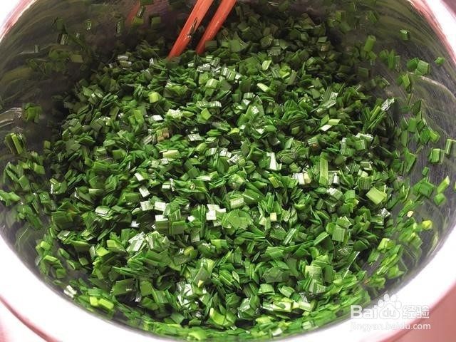 教你怎样做韭菜猪肉饺子