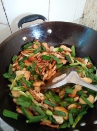 荸荠和肉丝的爱恋