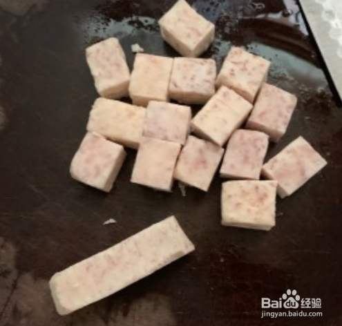 酱香凤爪蒸蒜头制作方法