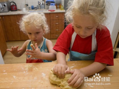 父母应该如何帮助孩子度过假期?