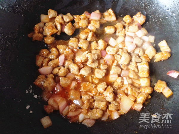 牛肉盖饭的做法