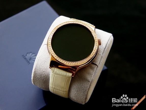 华为手表/HUAWEI WATCH屏幕太暗了怎么调节