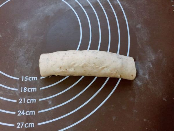 芝芝辣肉松面包