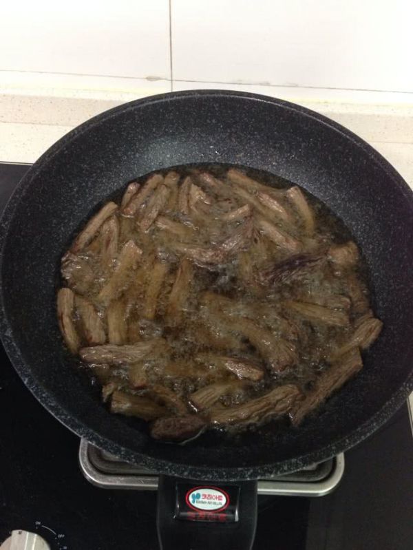手撕麻辣牛肉条