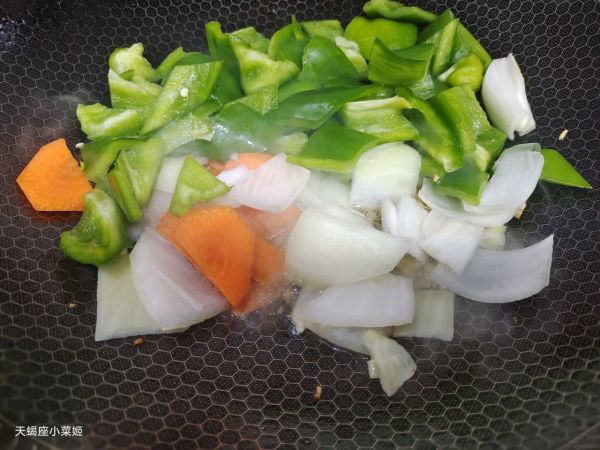 酱香肉段烧茄子