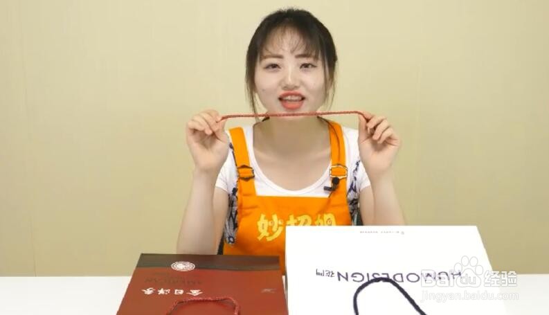 如何巧妙利用手提绳？