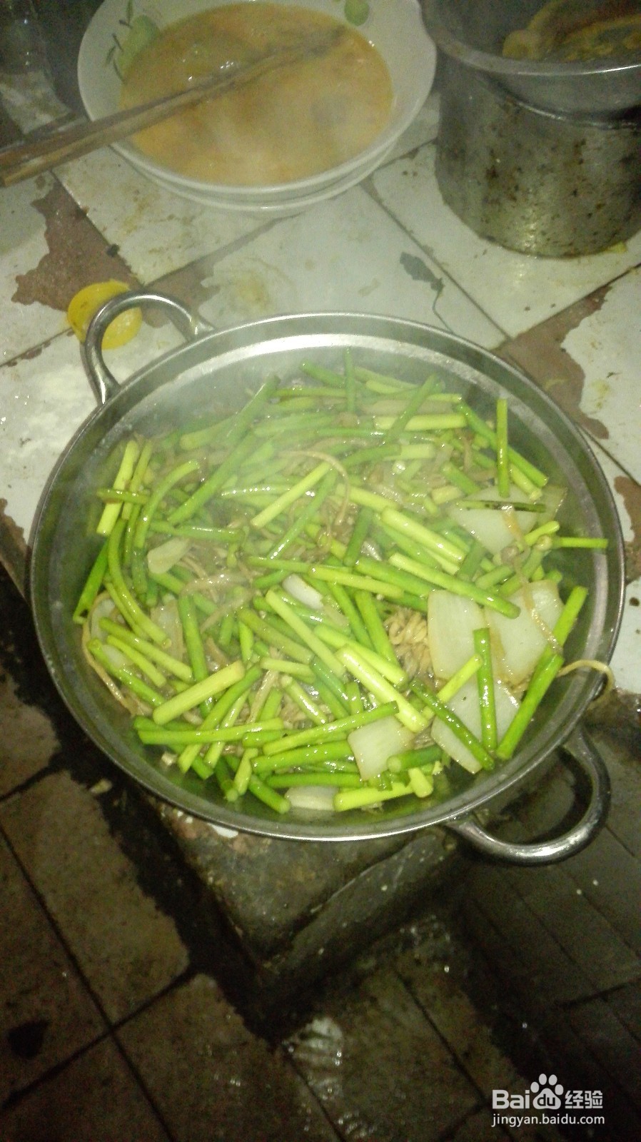 蒜苔葫芦丝做法