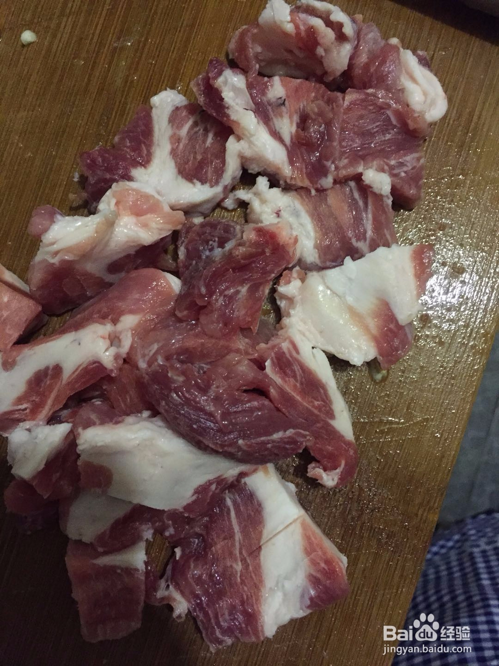 瘦肉炒生菜的做法