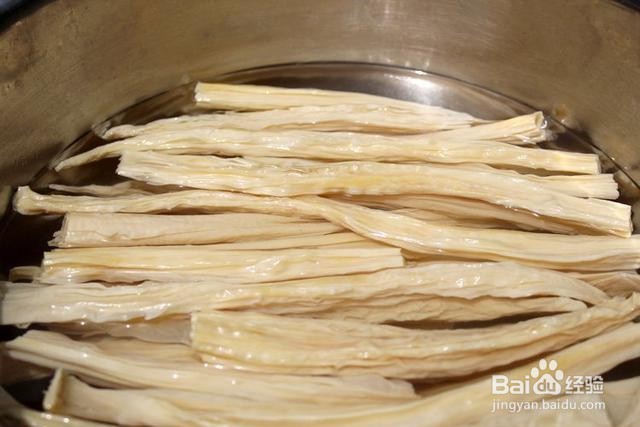 怎么泡发腐竹效果最好？