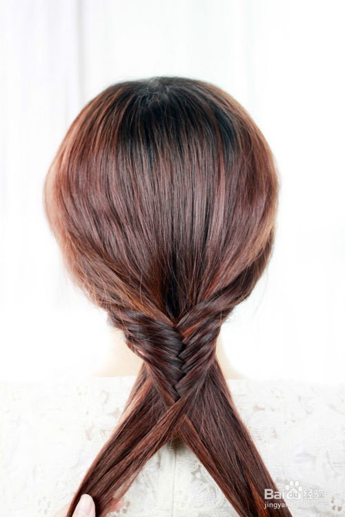 教你怎么做出漂亮的鱼骨辫~