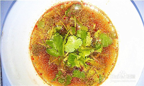 家常版西红柿热拌煎凉粉的做法