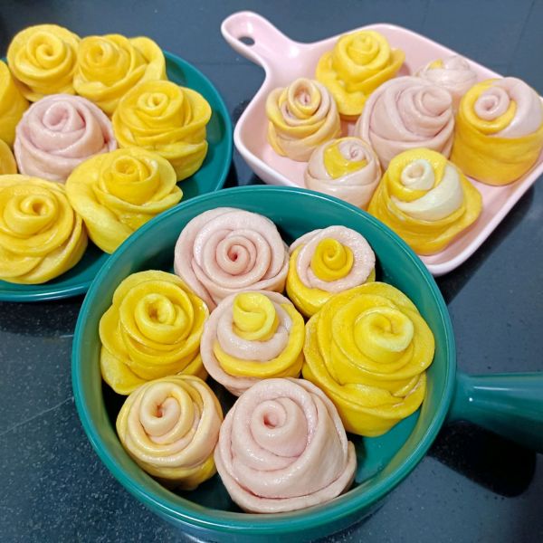 七彩玫瑰花馒头