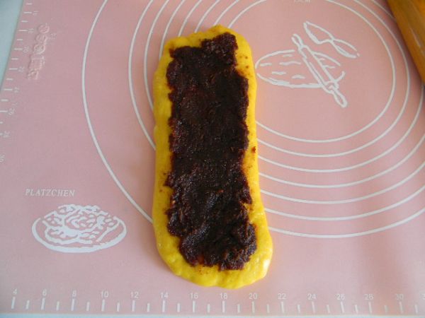 奶香胡萝卜豆沙吐司