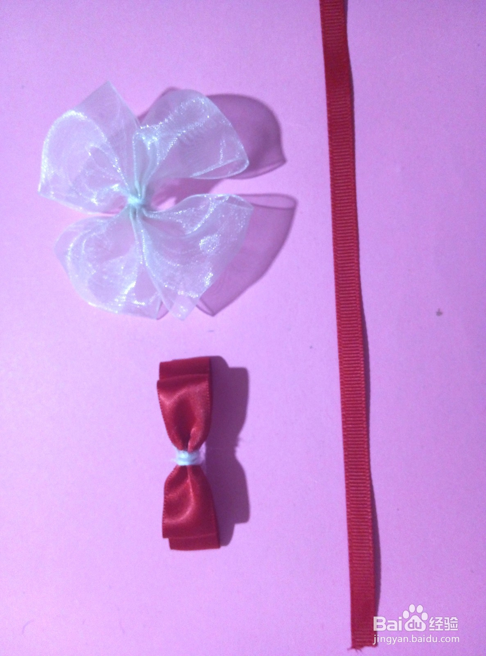 手工珍珠双色小花头花头绳制做方法