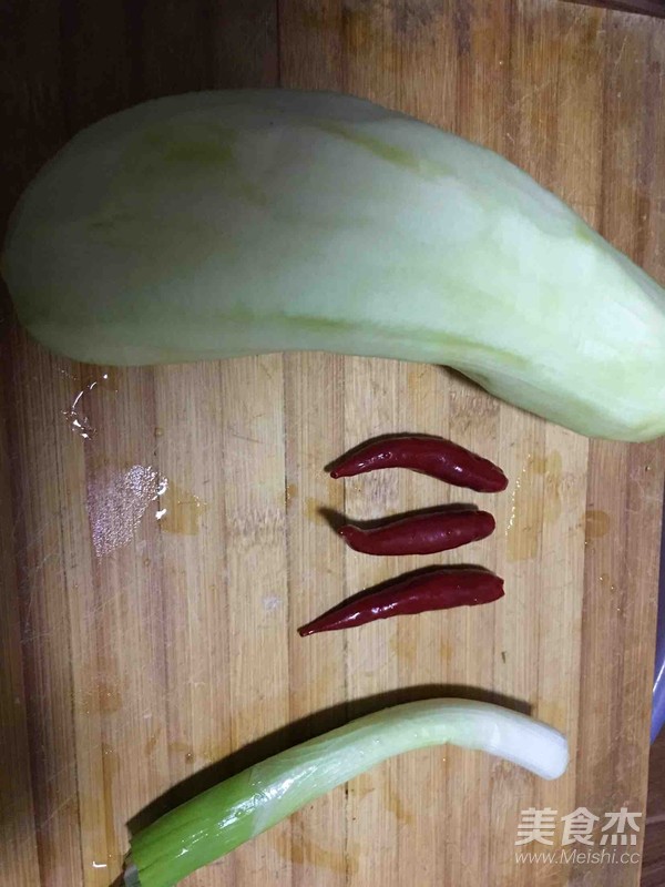 茄子炒肉的做法