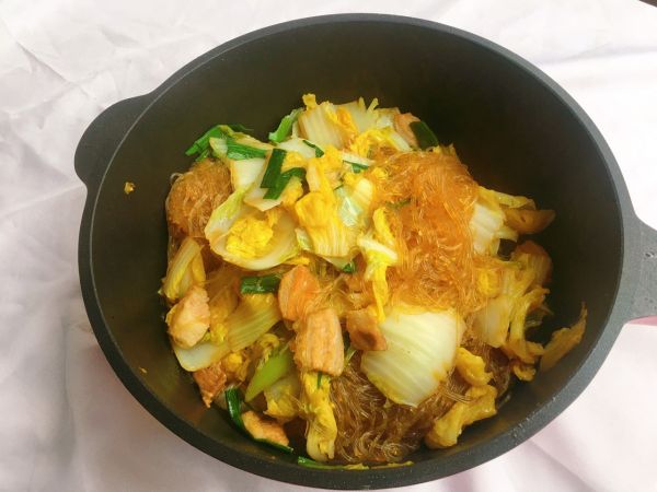 猪肉白菜炖粉丝